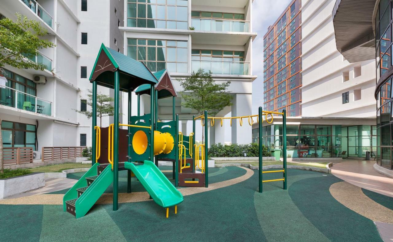 Palazio Serviced Apartments By Rr Jbcity Johor Bahru Exterior photo
